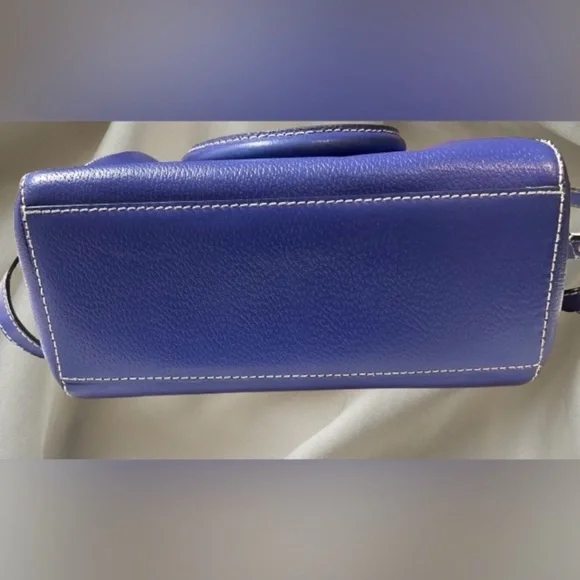 Kate Spade Limited edition Alessa Wellesley holiday blue satchel. - Picture 6 of 14